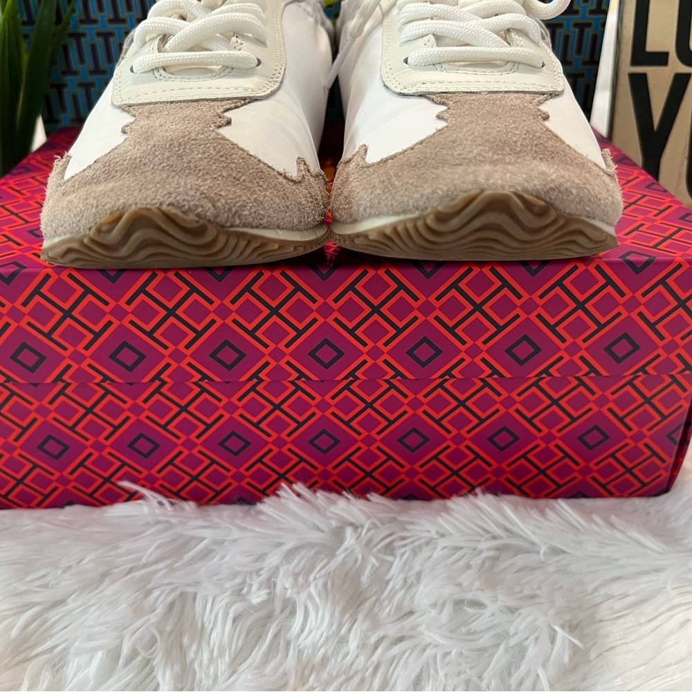 🎉HPx2🎉 Tory Burch Vintage Double T Trainer Sneakers - Picture 11 of 13
